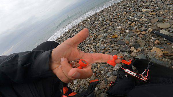 Booms Fishing MRC Clip a rilascio magnetico con cordino ELASTICO