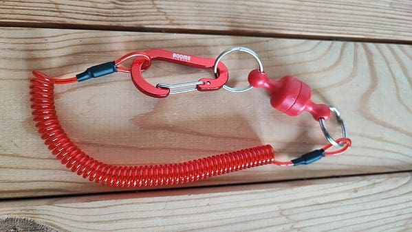 cordino a molla e magnete boooms