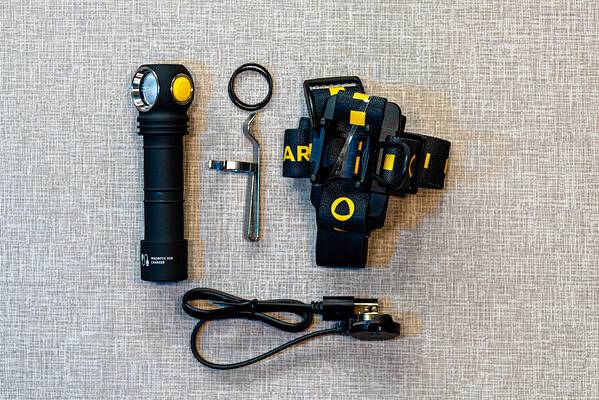 ARMYTEK WIZARD C2 WR - immagine 2