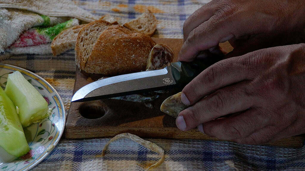 Odenwolf x Kurpfalz Outdoor - fodero kidex allaccio cintura - preparazione cibo